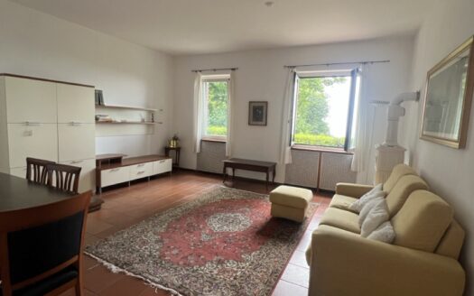 Bellissima villa bifamiliare con vista